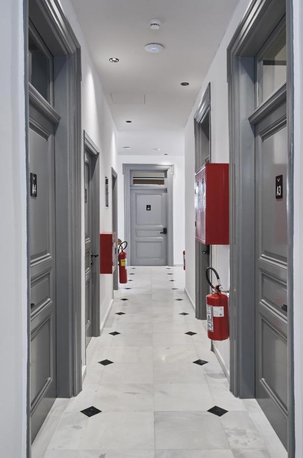 When In Athens Hostel Luaran gambar